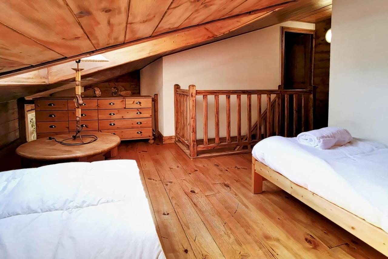 Mont Blanc View Apt In The Heart Of Chamonix Exterior photo