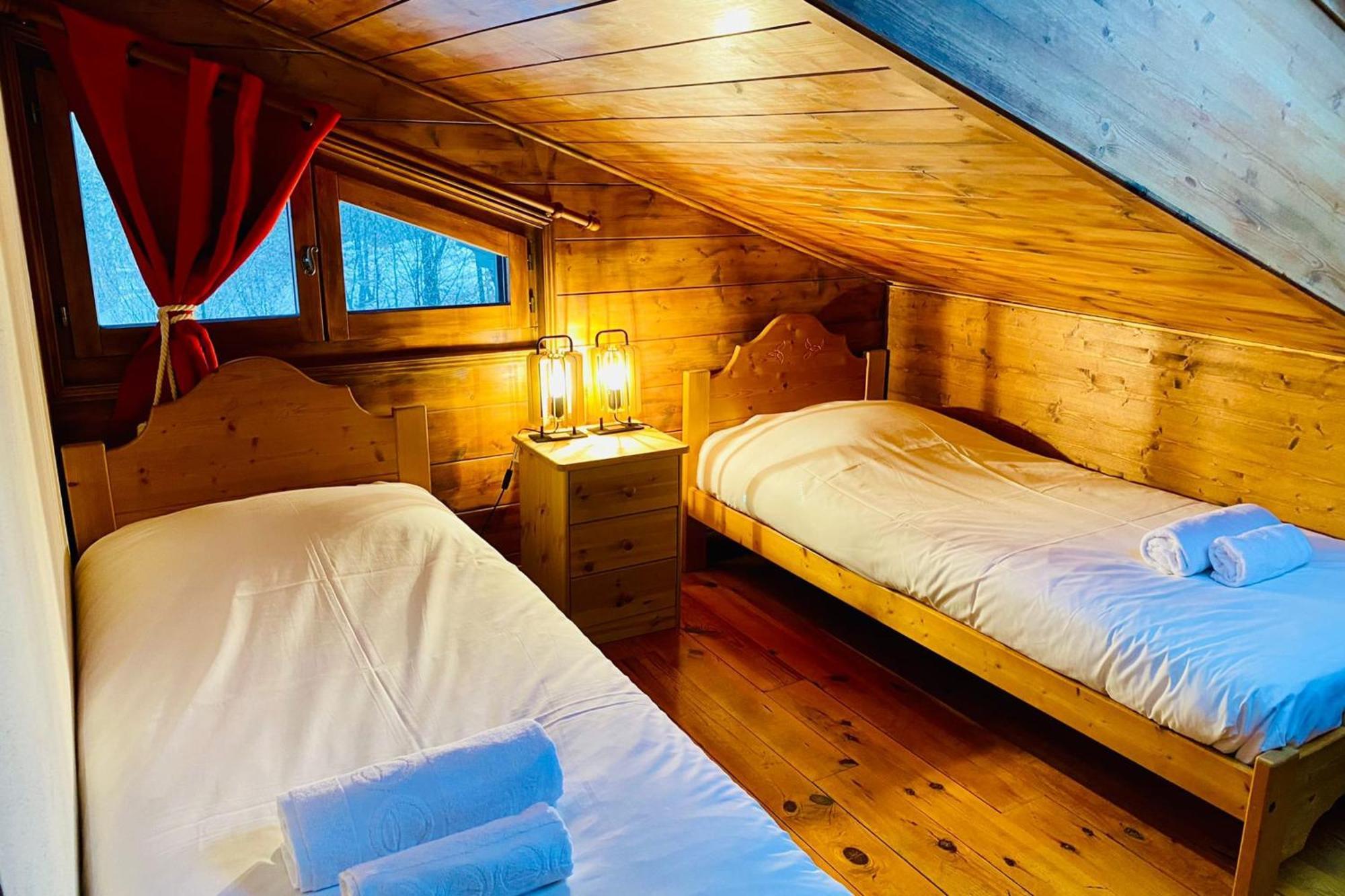 Mont Blanc View Apt In The Heart Of Chamonix Exterior photo